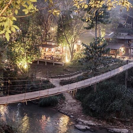 The Chai Lai Orchid Hotel Чиангмай Екстериор снимка