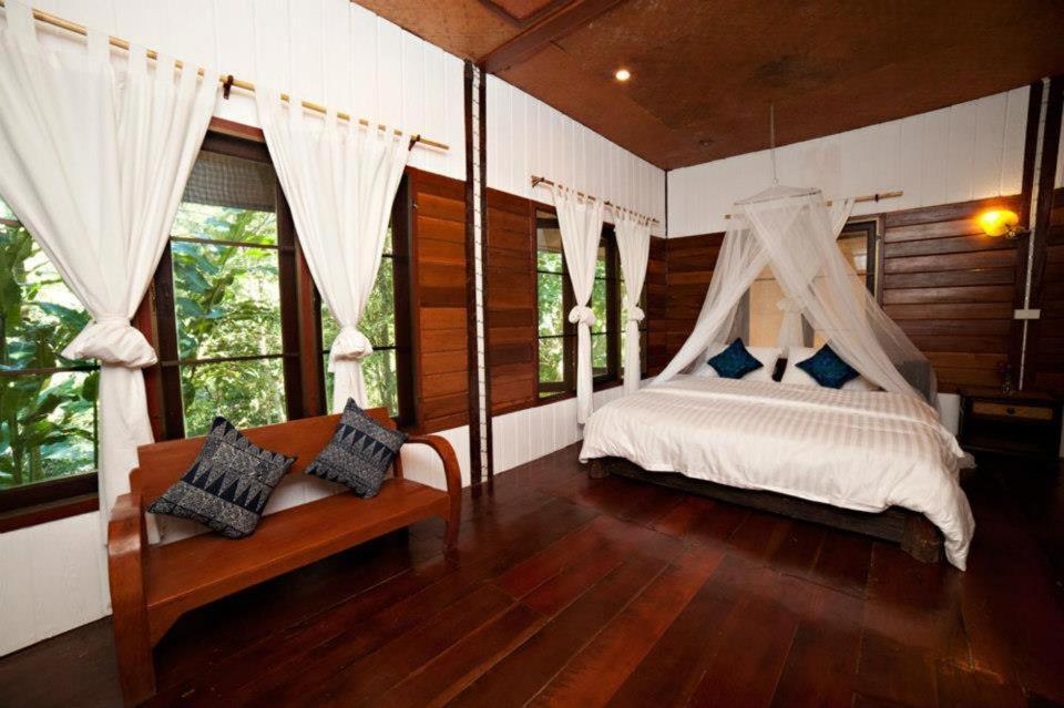 The Chai Lai Orchid Hotel Чиангмай Стая снимка